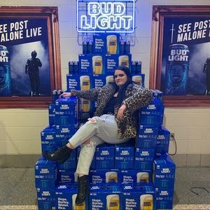 Meet your Posher, Emalee